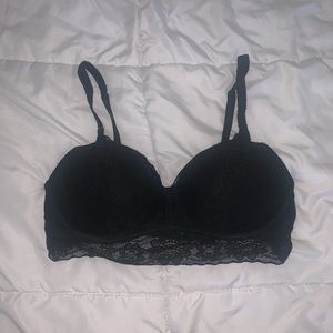 Black VS Lace bralette
